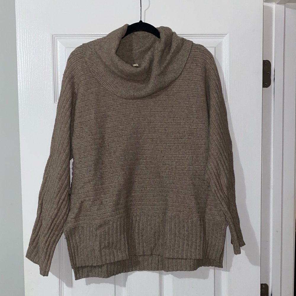 moth by anthropologie sweater - Picture 2 of 12
